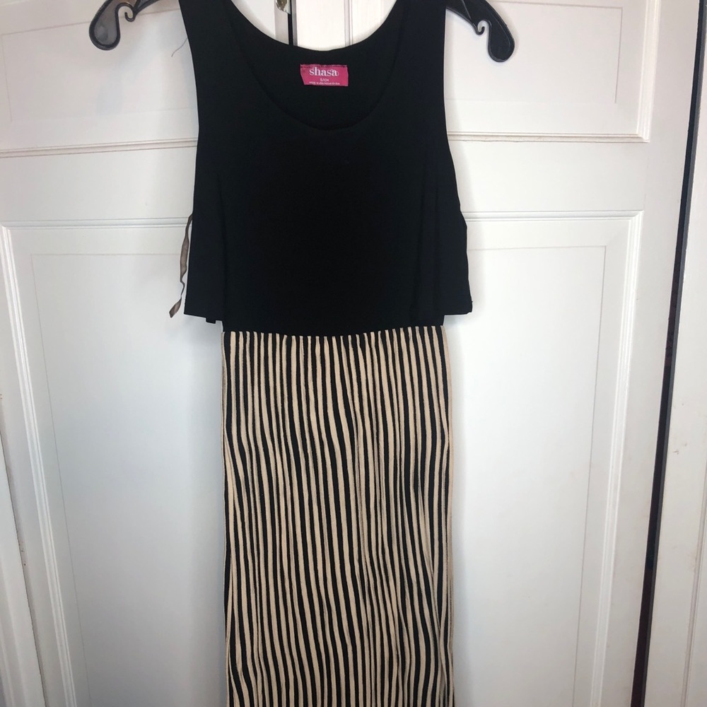 Black and Tan Maxi Dress